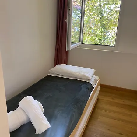 Zona Ospedali - Luminoso E Nuovo, Posto Auto - Casa Perin * Pádua