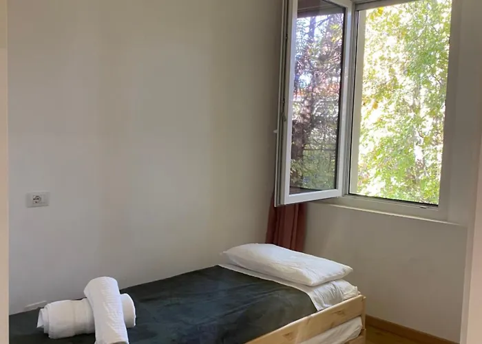 Zona Ospedali - Luminoso E Nuovo, Posto Auto - Casa Perin *